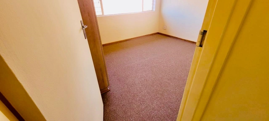 2 Bedroom Property for Sale in Pellissier Free State